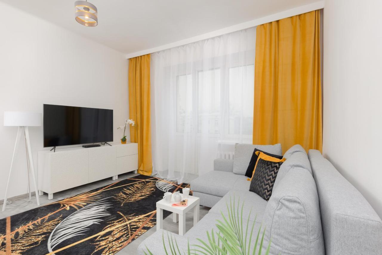Metro Plac Wilsona Apartments Mickiewicza By Noclegi Renters Warschau Exterior foto