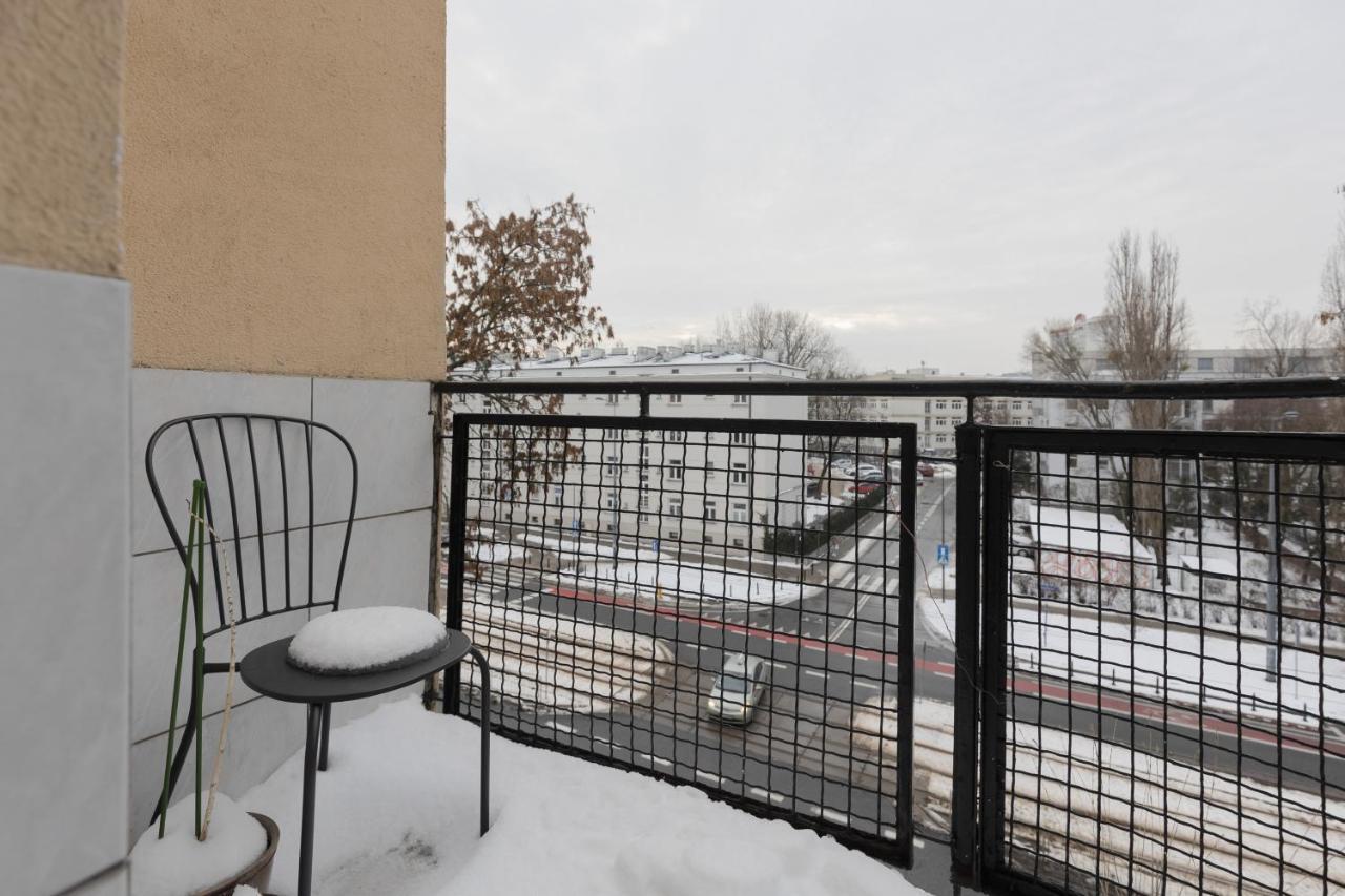 Metro Plac Wilsona Apartments Mickiewicza By Noclegi Renters Warschau Exterior foto