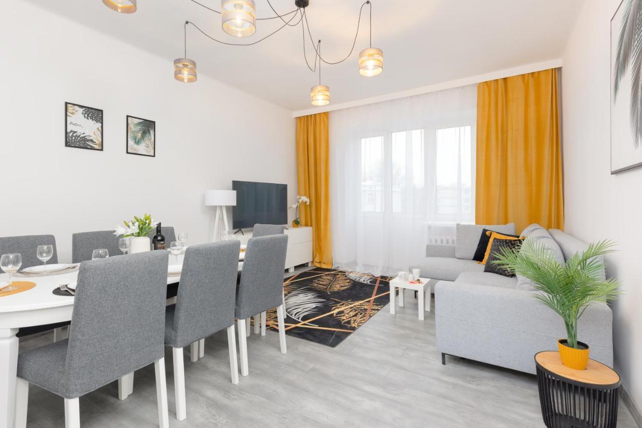 Metro Plac Wilsona Apartments Mickiewicza By Noclegi Renters Warschau Exterior foto