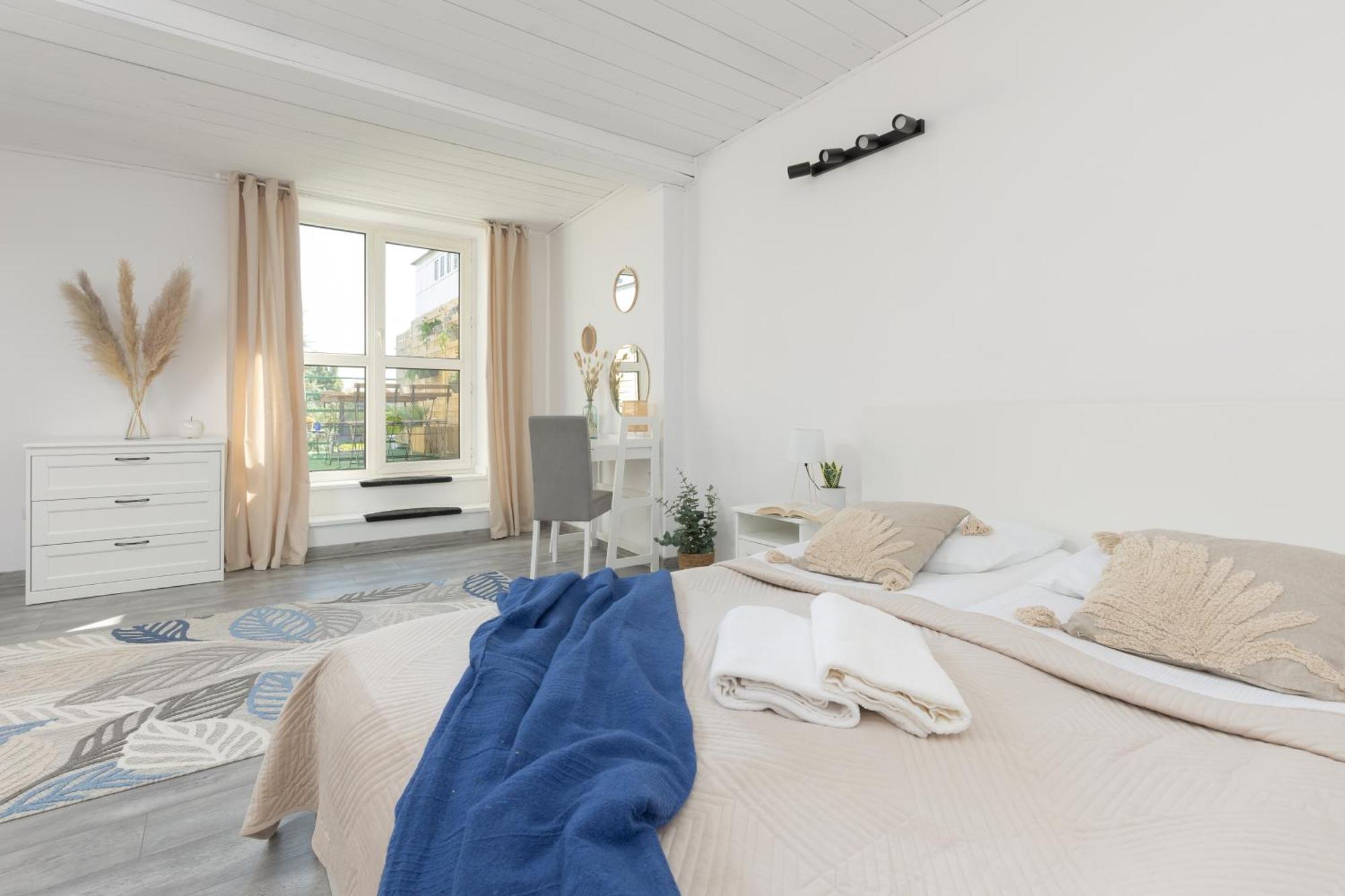 Metro Plac Wilsona Apartments Mickiewicza By Noclegi Renters Warschau Exterior foto